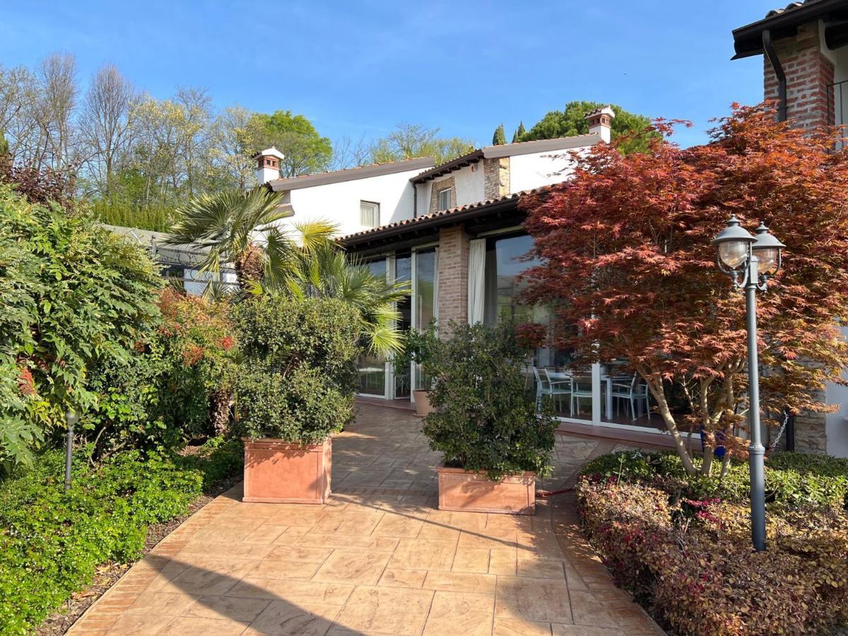 B&B Corte Delle Rose Castiglione Delle Stiviere Εξωτερικό φωτογραφία