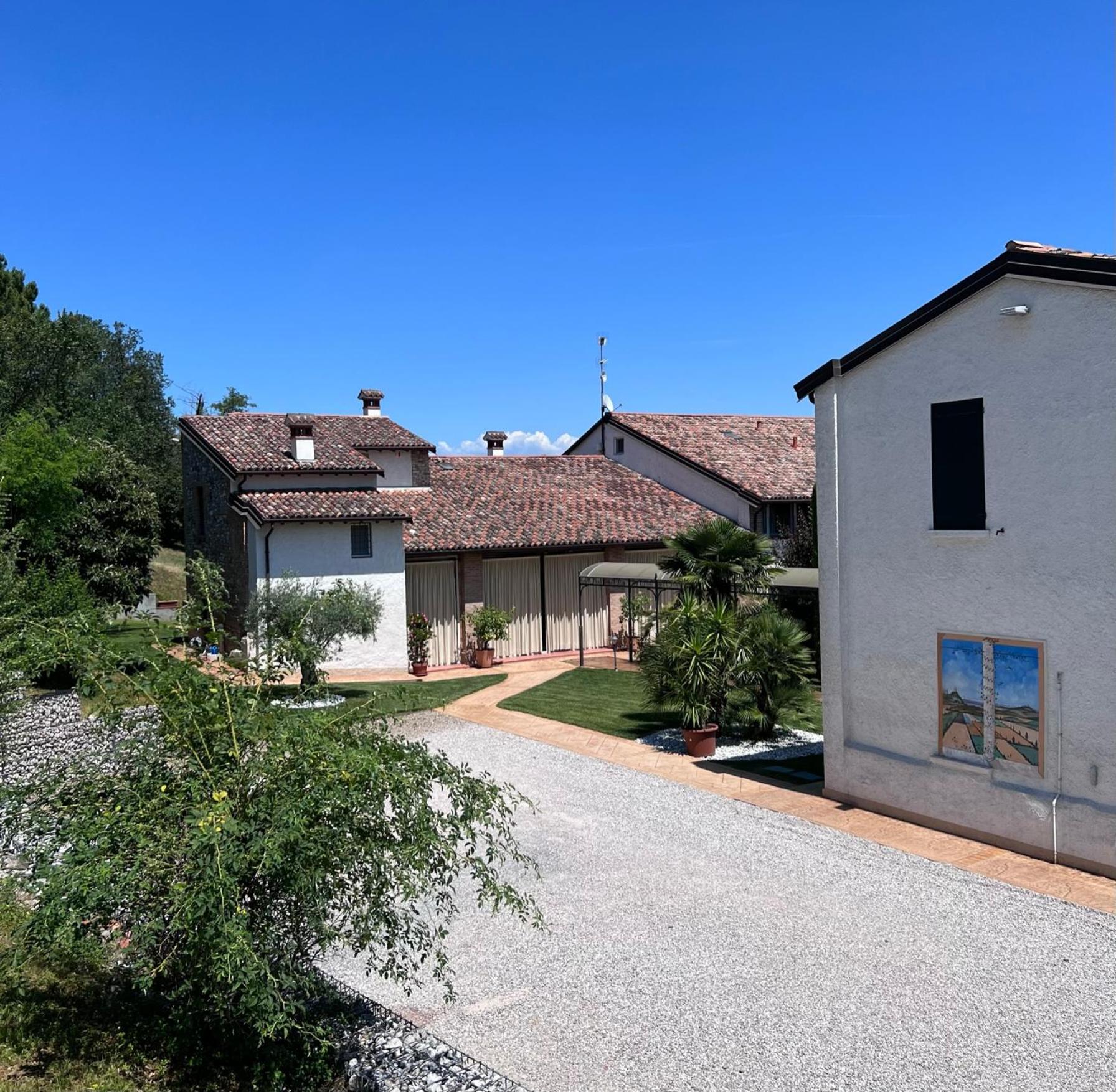 B&B Corte Delle Rose Castiglione Delle Stiviere Εξωτερικό φωτογραφία