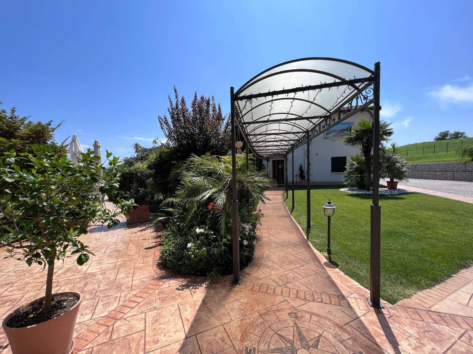 B&B Corte Delle Rose Castiglione Delle Stiviere Εξωτερικό φωτογραφία