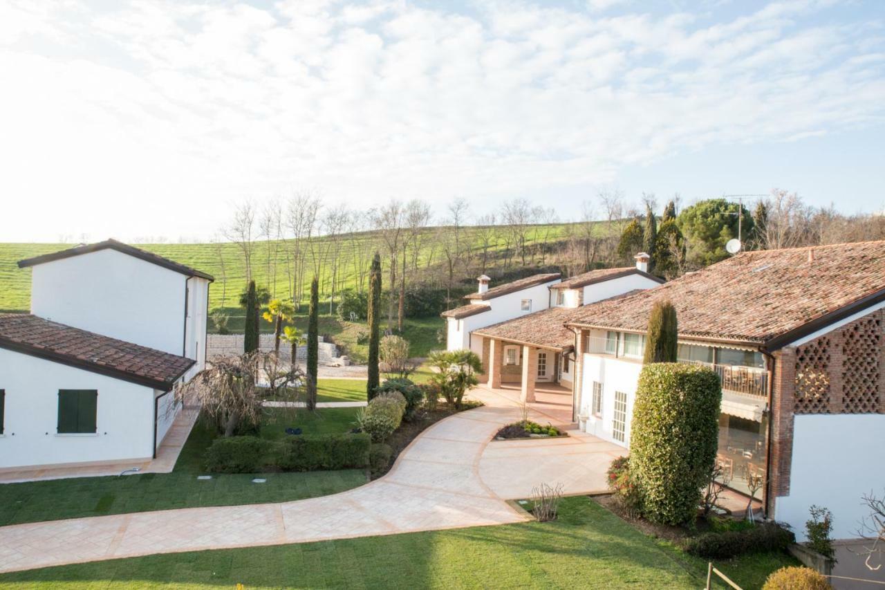 B&B Corte Delle Rose Castiglione Delle Stiviere Εξωτερικό φωτογραφία