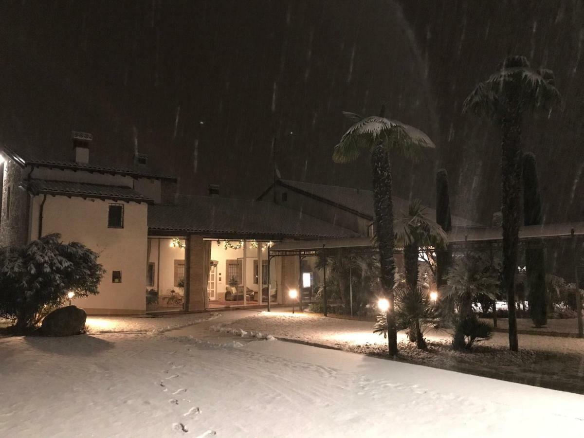 B&B Corte Delle Rose Castiglione Delle Stiviere Εξωτερικό φωτογραφία